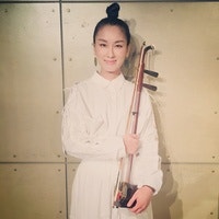 二胡とうた 凛子