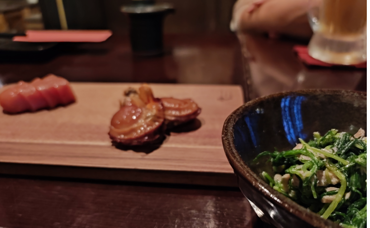 今日、目を腫らして職場に行ったら