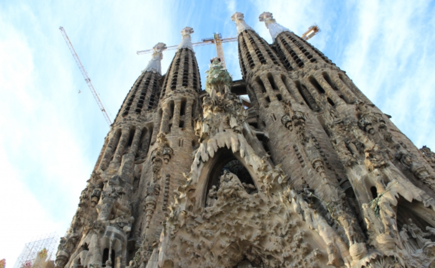 『よみがえる天才６ ガウディ』読書会