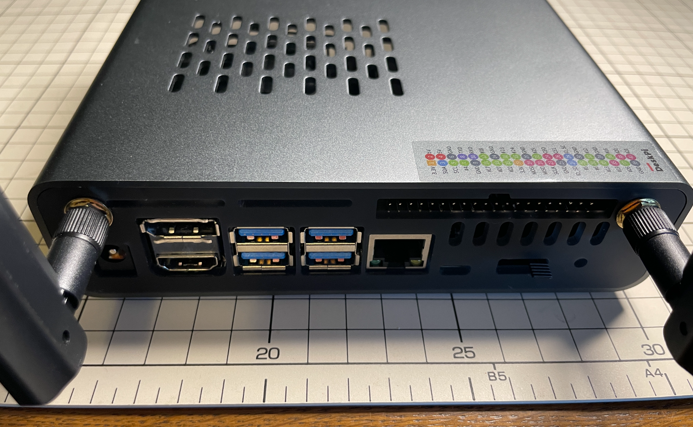 Jetson nano用の完璧なケースを見つけた話。