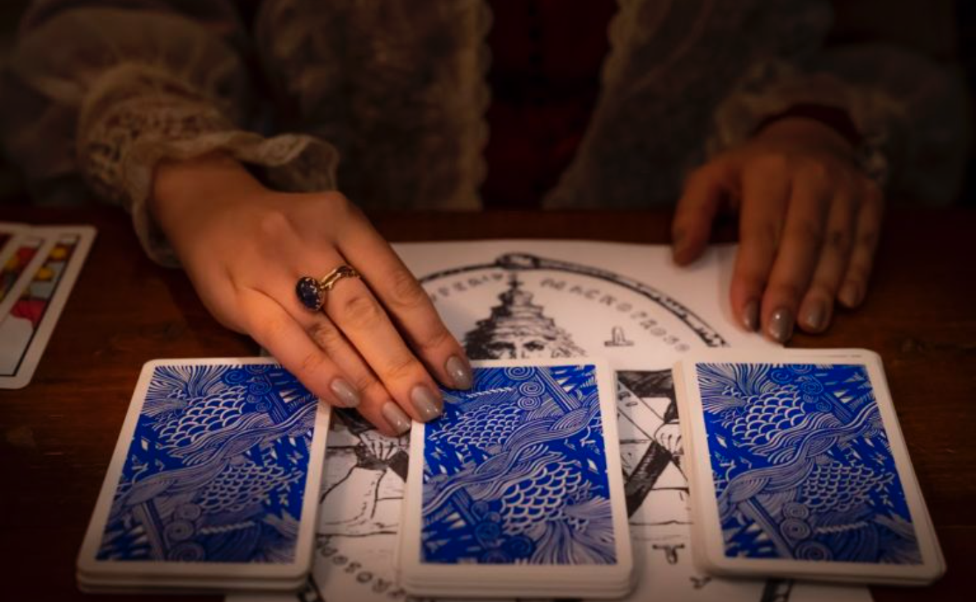 自分と繋がるタロット習慣