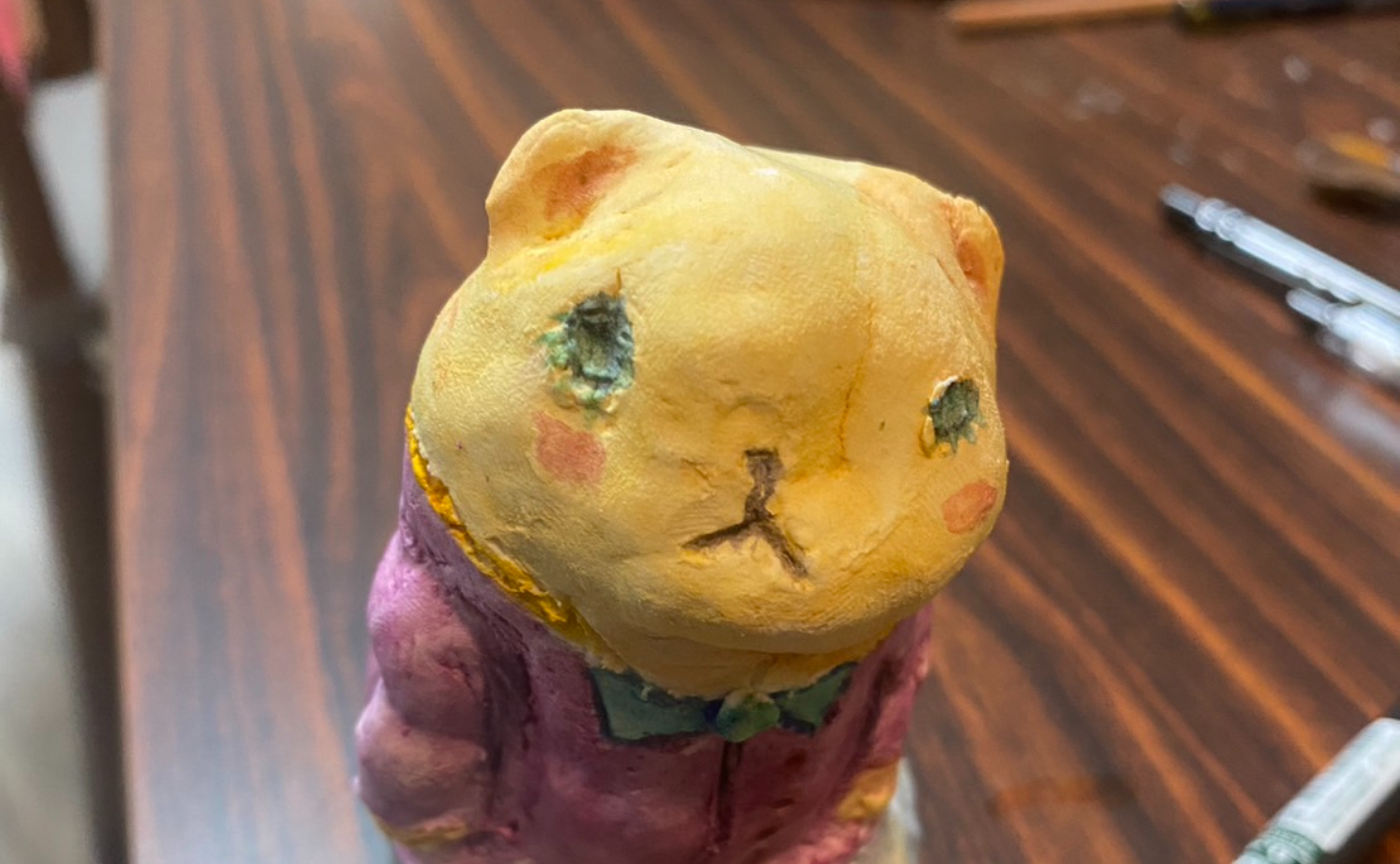 前のめり猫のラポ（人形創り）