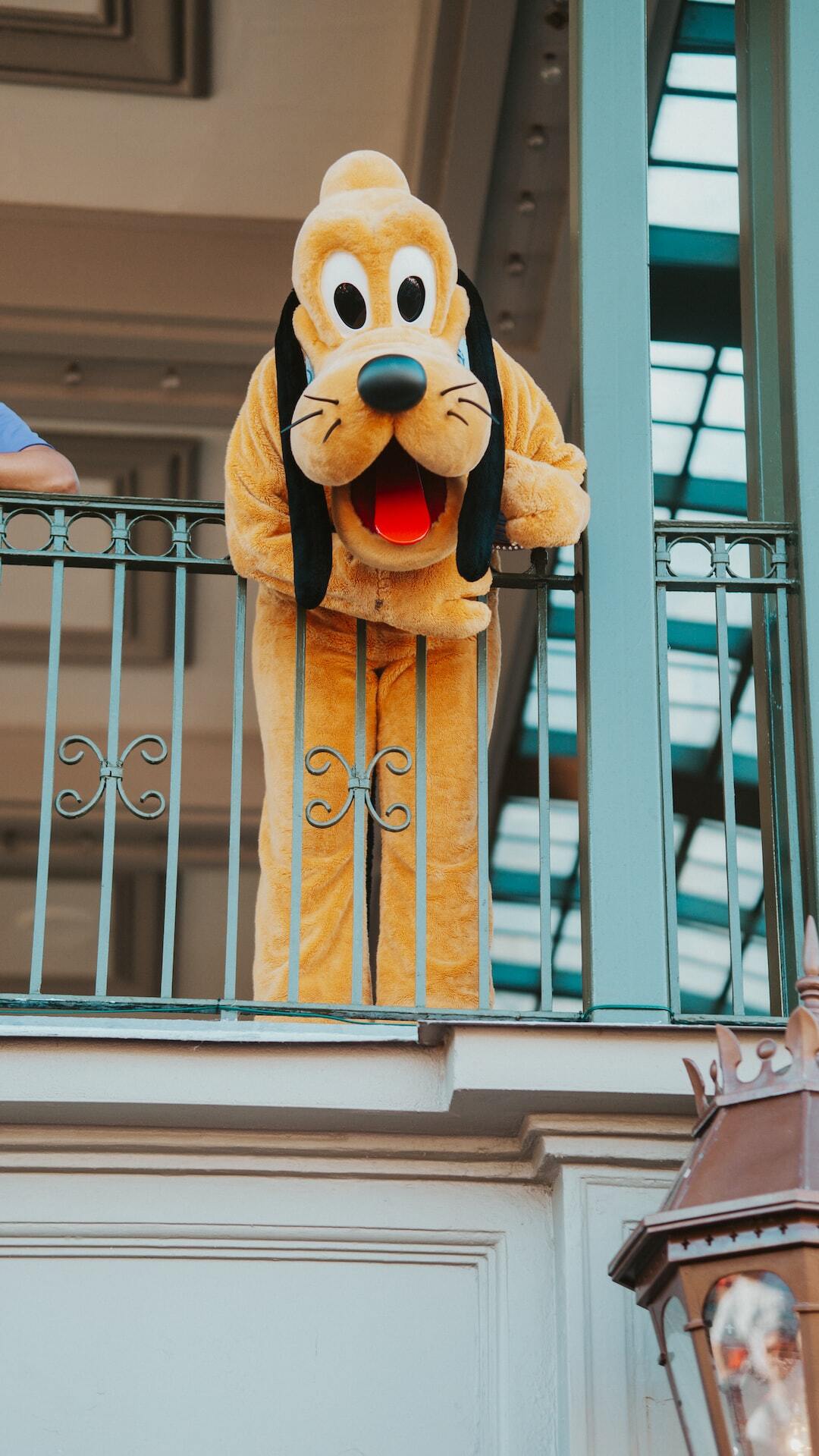 ディズニーランドは3年間閉園してもつぶれない！？