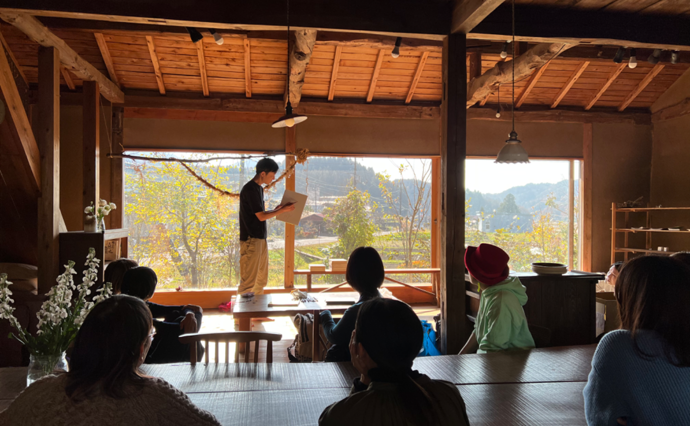 《大人のお絵描き教室》出張開催いたします