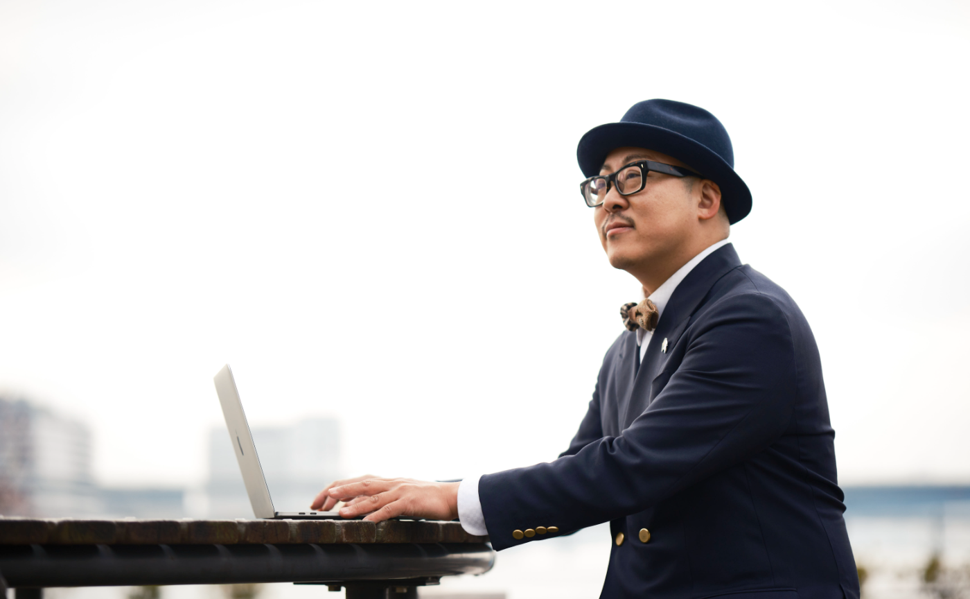 女性から男性のトランスジェンダーが抱えるホルモン療法と体調管理の課題