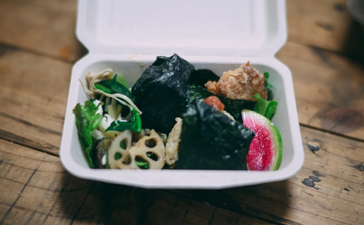 佐東亜耶さんの若者達に届けた「おむすび」