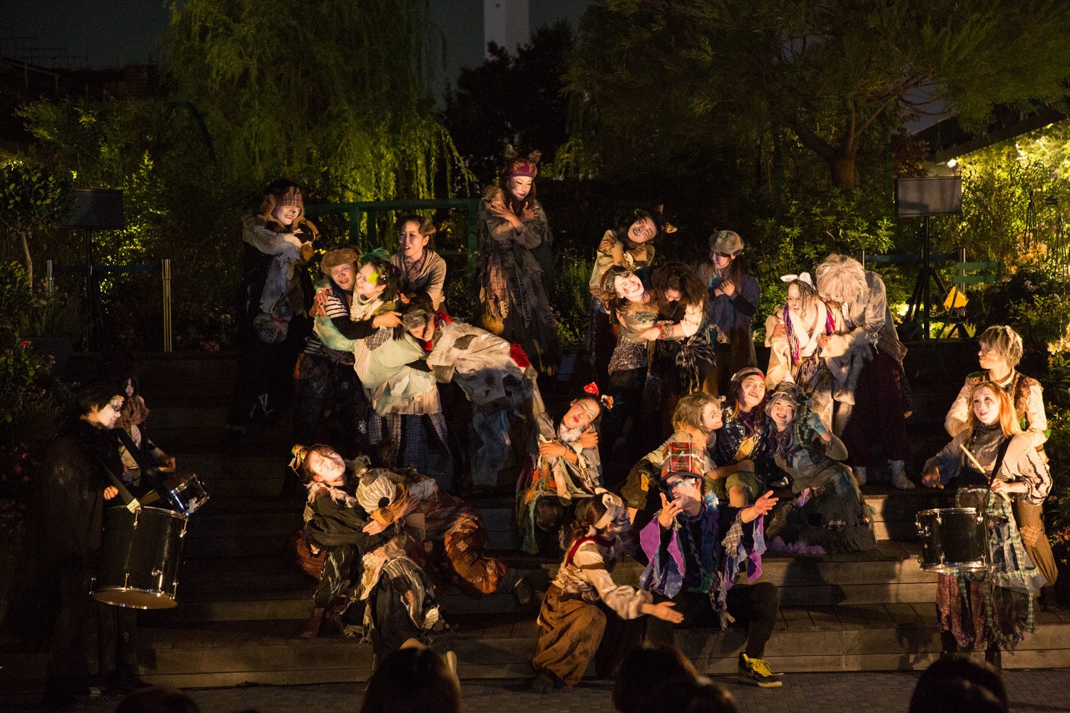 『月夜の野良の秘密集会ーDOJA-RON-BOON !!』＠池袋西武屋上・終了しました！