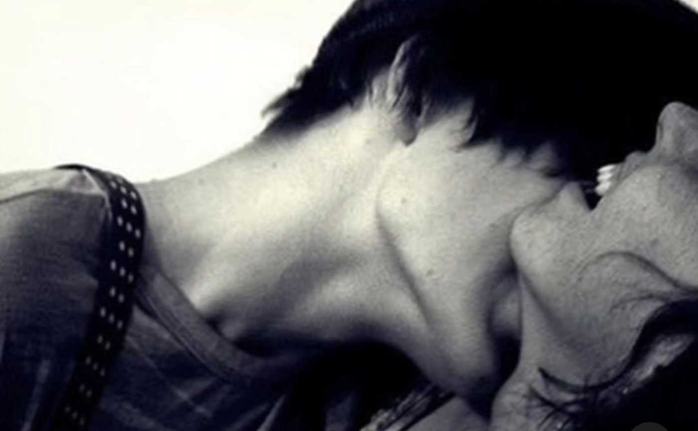 肌の匂いを甘くするという行為、そして心からの、ありがとう。