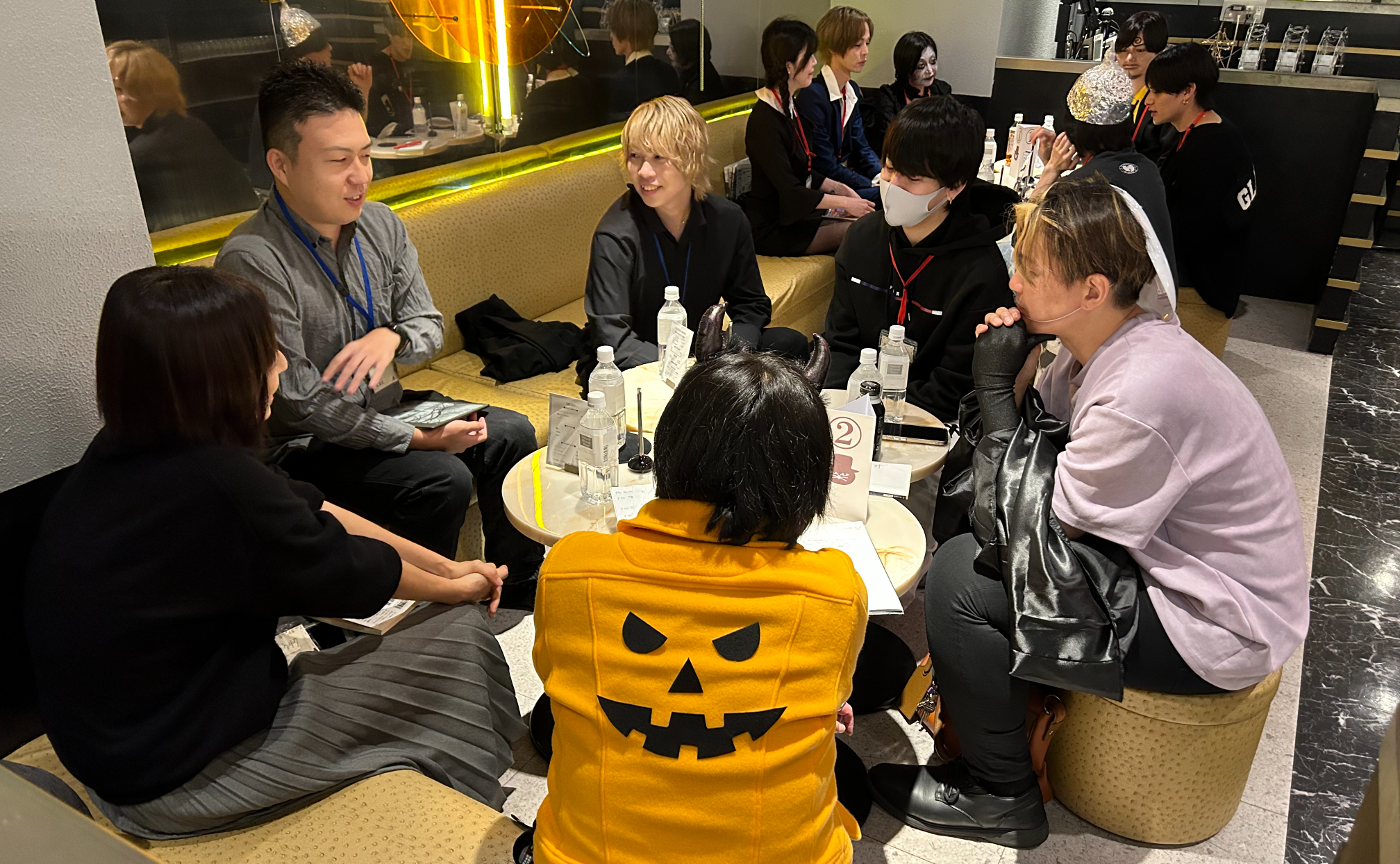 文化系ホストクラブ『ティファニーで朝食を』読書会（2024.10.27）