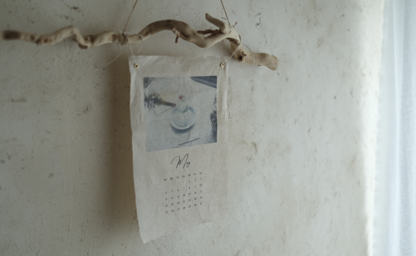 写真でモノづくり01｜布カレンダー