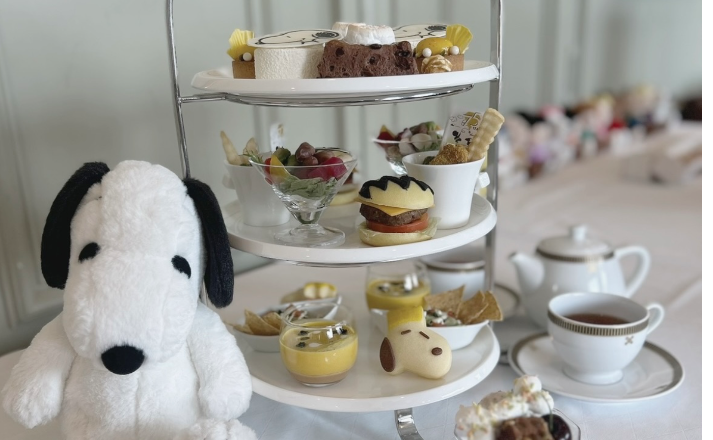 『PEANUTS』誕生75周年を迎えるアニバーサリーをスヌーピーとお祝いする