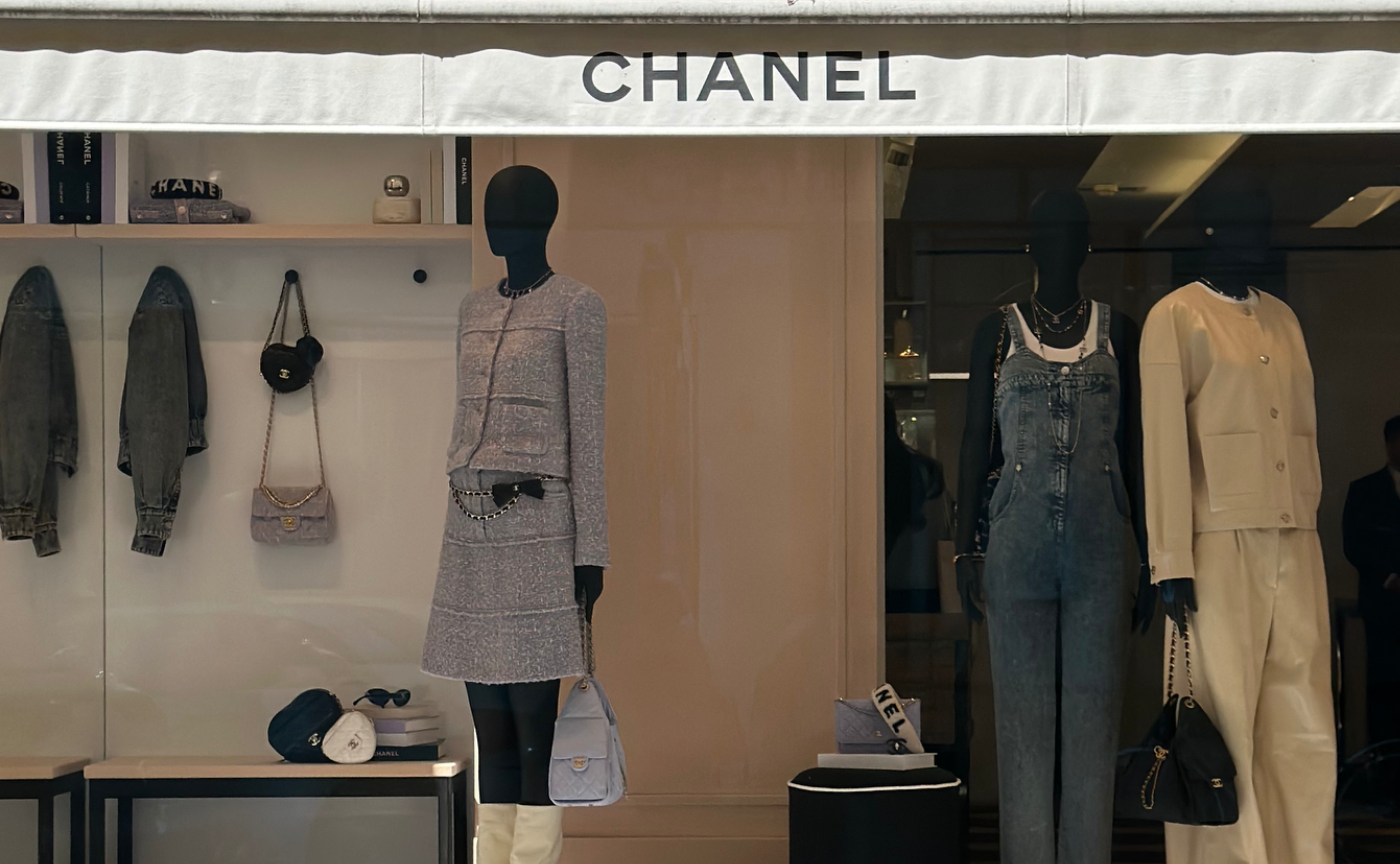 CHANELの芸術的な手仕事/la Galerie du 19M Tokyo