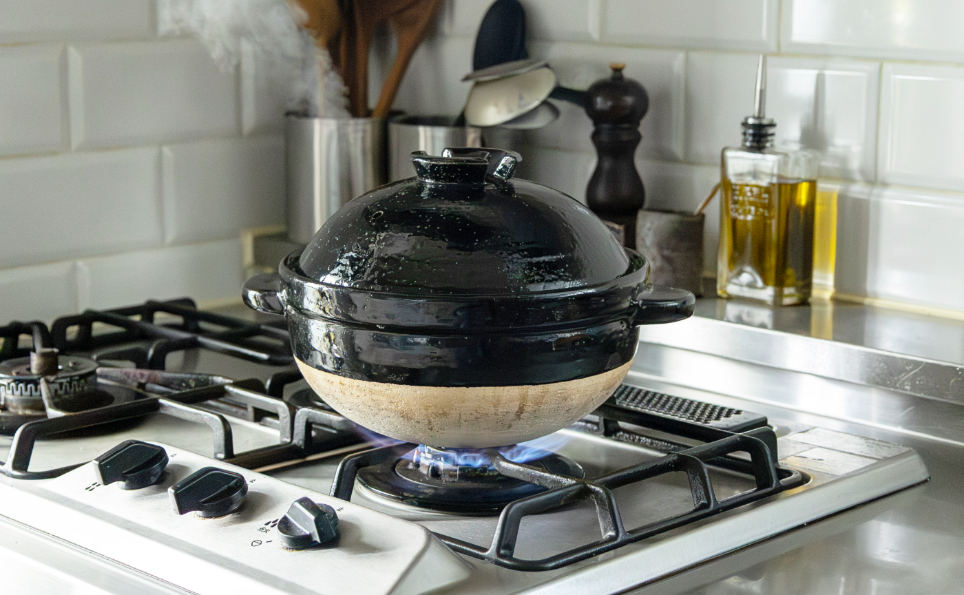 伊賀焼窯元 長谷園に教わる 土鍋「かまどさん」の活用術