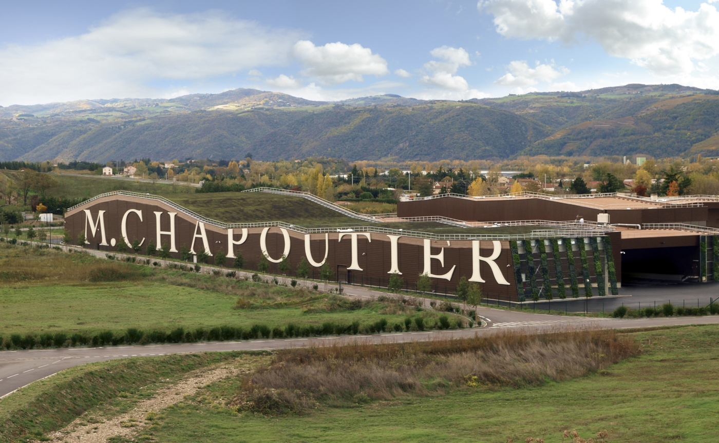 THE WINE STORE｜「M.CHAPOUTIER 」テロワールの個性を土壌に語らせる、エルミタージュ最高峰の造り手