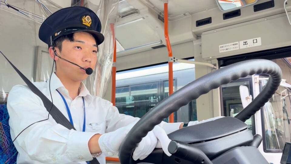 【バス運転手】県民の生活　安全・正確な運行で守る