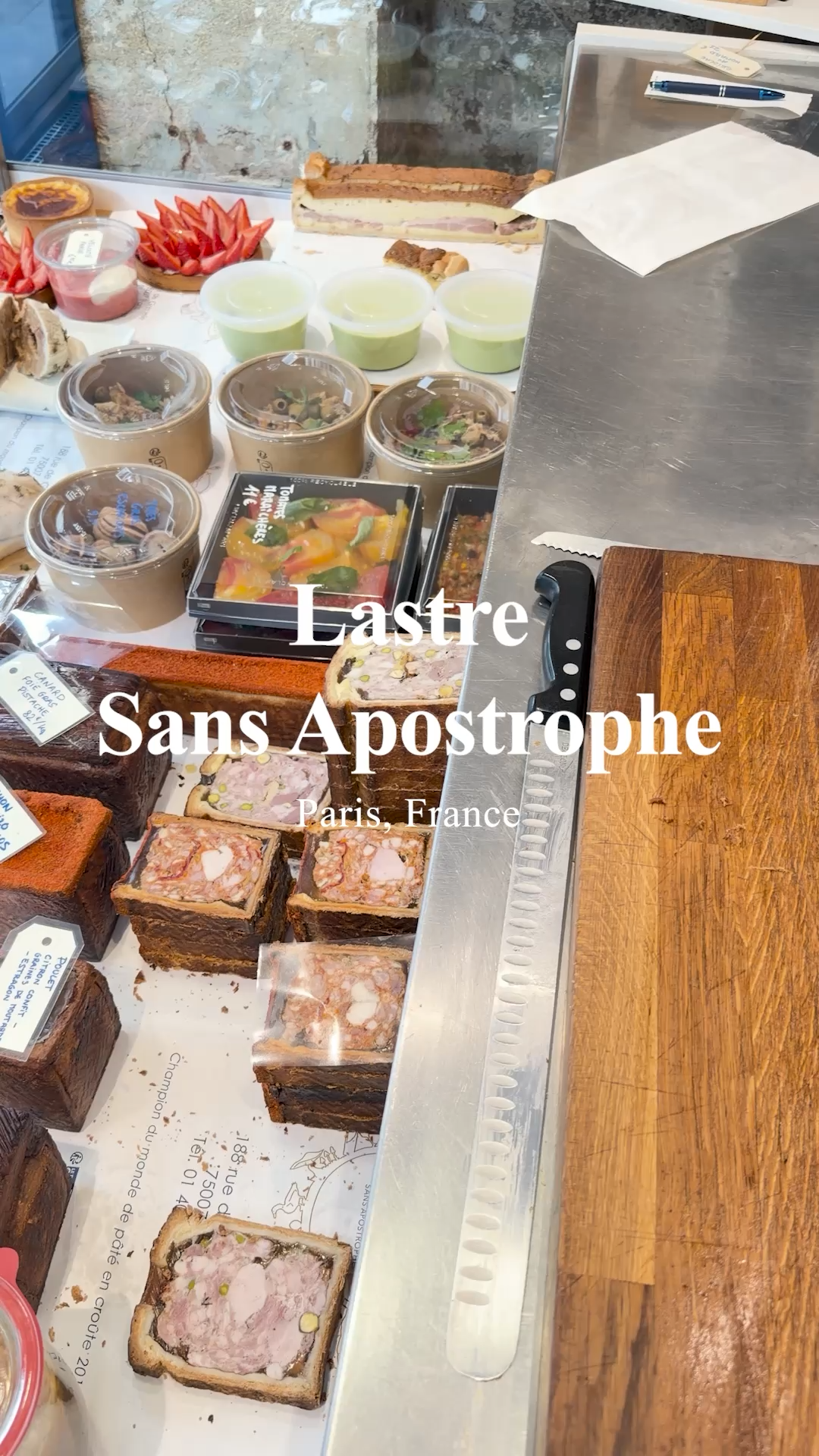 Lastre Sans Apostrophe | Paris, France